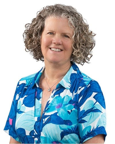 Helene Versteeg headshot
